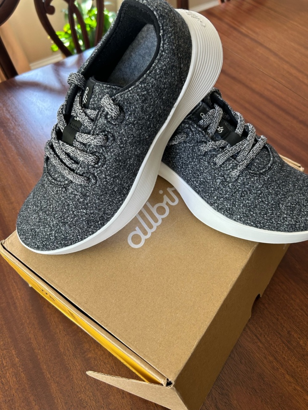 allbirds Wool Runner 2 - Dark Gray Wool Sneakers with Light Gray Sole